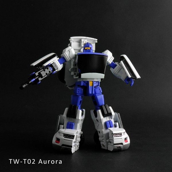 Toyworld Announced Aurora Figure   Second Throttlebot Figure Pays Homage To G1 Searchlight Images  (3 of 9)